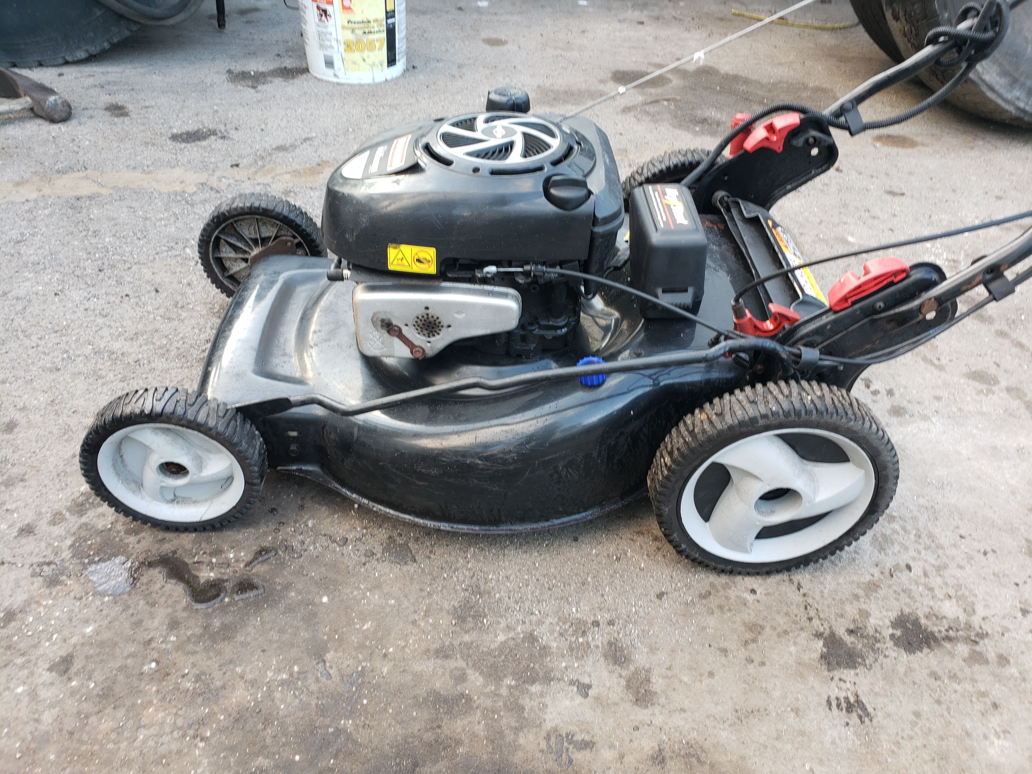 Craftsman Lawn Mower platinum 7hp self propelled 22"cut for Sale in