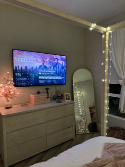 55” Samsung TV