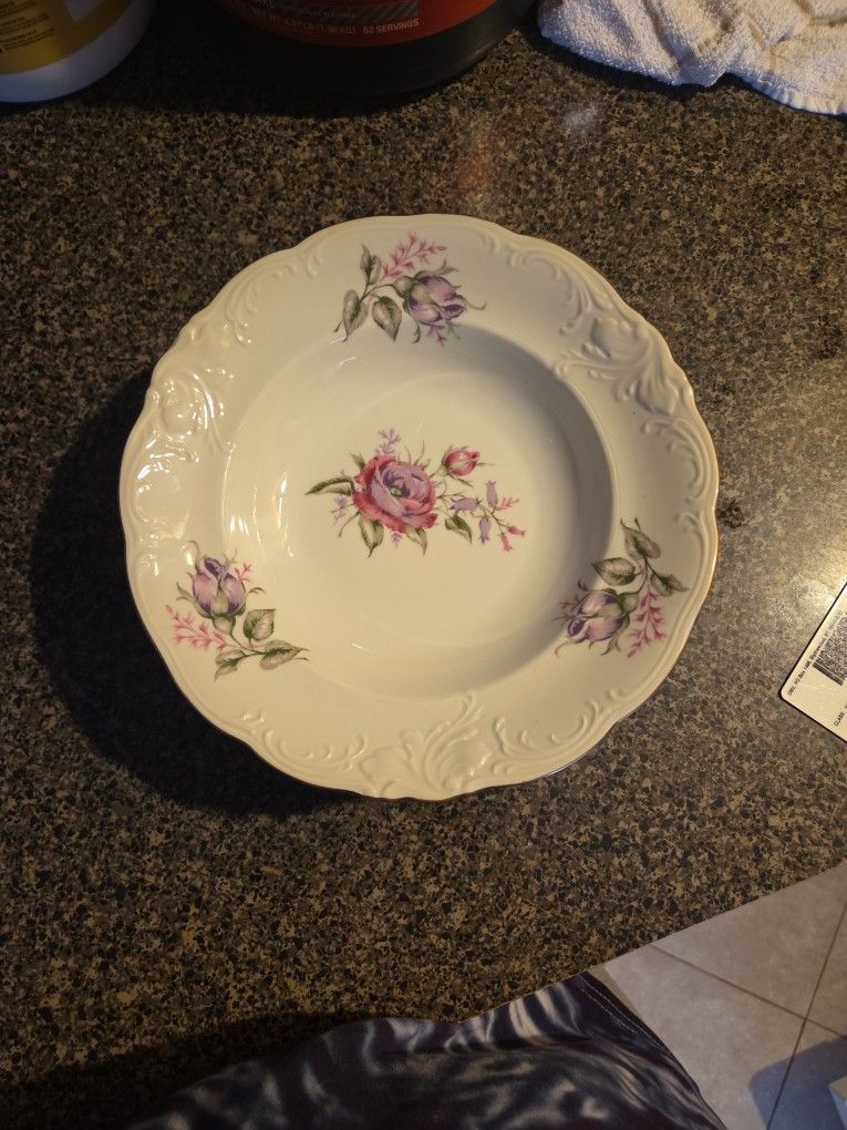 Walbrzych china bowl 7 In Total