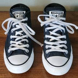 Converse Mid Top Size 6