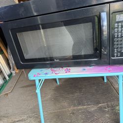 Microwave 