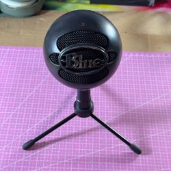 FREE Blue Snowball iCE USB Microphone