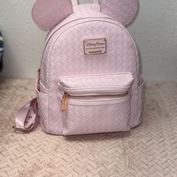 Minnie exclusive Loungefly 