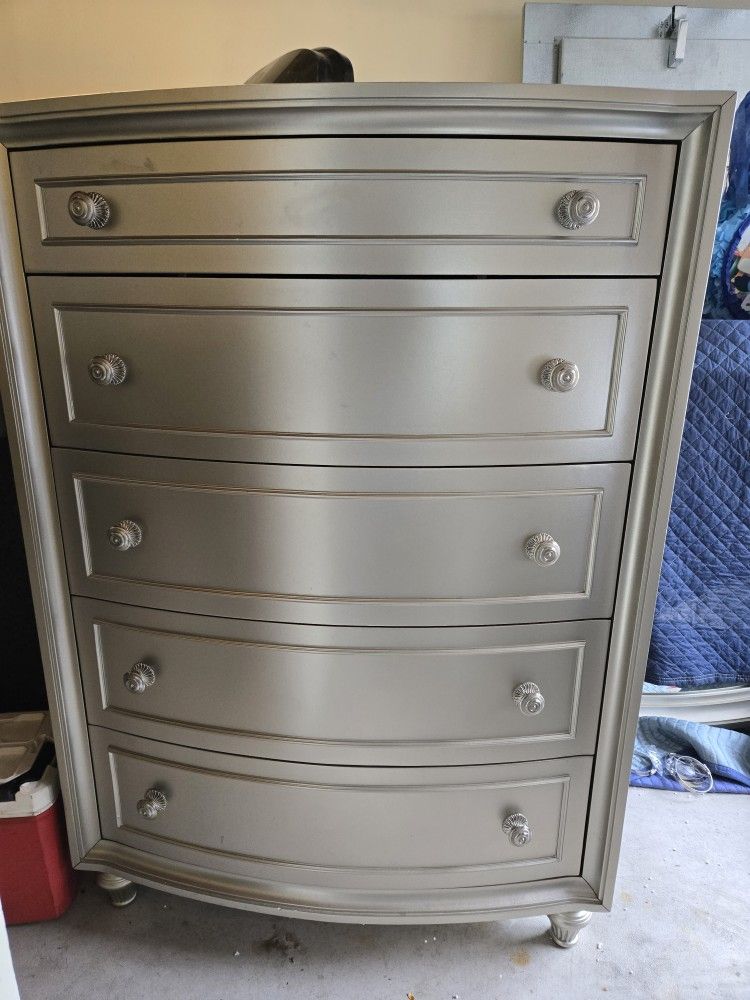 5 Drawer