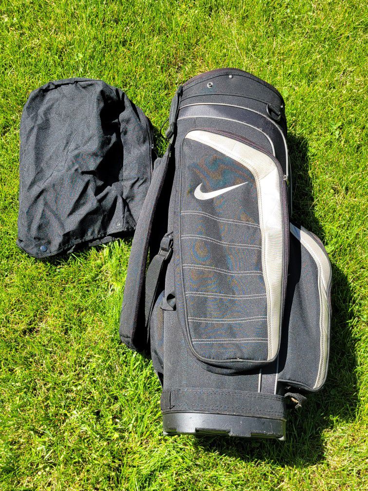 Nike Golf Bag READ PICTURE