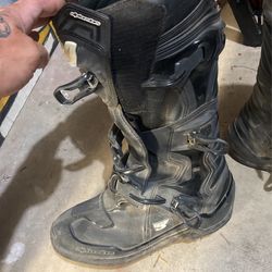 2023 Alpinestars Tech 3