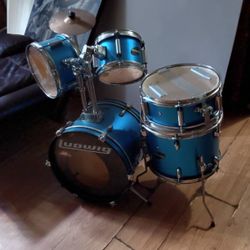 Real Junior Set Of Ludwig Drums