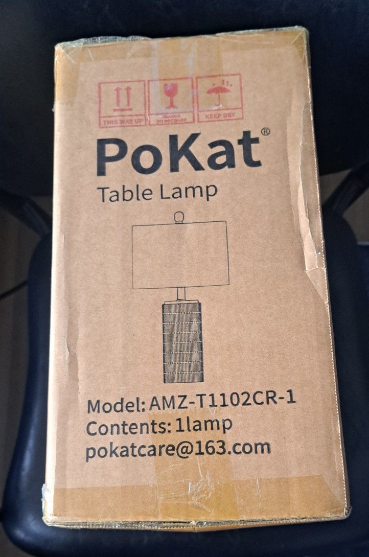 Pokat! 23" Modern Ceramic Table Lamp Farmhouse style Beige NIB
