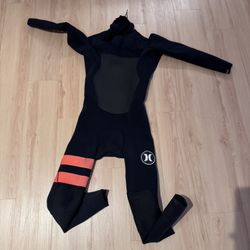 4/3 Hurley Wetsuit Large-Small
