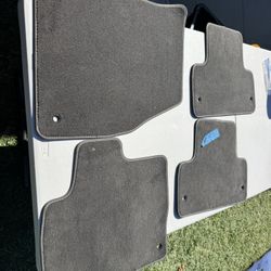 2018 LandRover Evoque Floor Mats