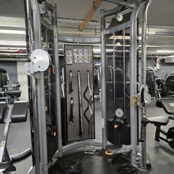 Matrix G3 Functional Trainer Commercial Gym Equipment Exercise Fitness Weight Machine