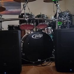 PDP 5 Piece With DW Rack, 9 Cymbals(6 Sabian 3 Zildjian, 2 JBL Amps, Yamaha EA10,Gator Drum,Cymbal And Amp Cases 