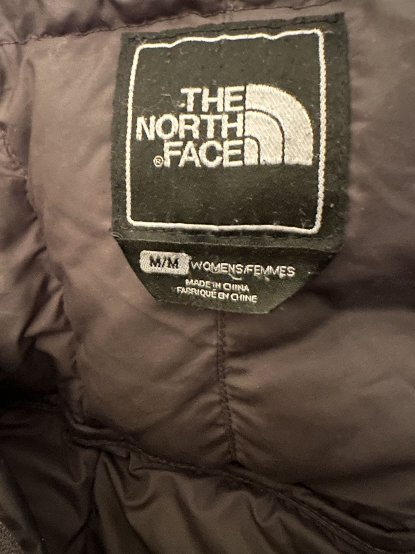 North Face Puffer Jacket Sz Medium