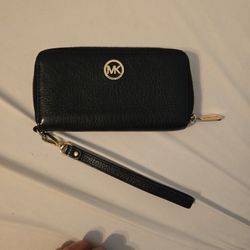 Michael Kors Wrist Wallet 