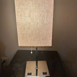 Modern Minimalist Table Lamp with Dual Power Outlets – Warm Ambient Lighting