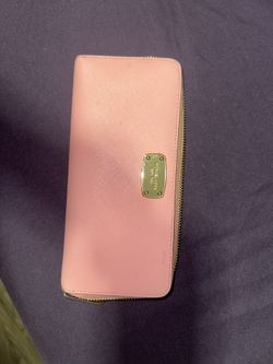 Michael Kors Pink Wallet
