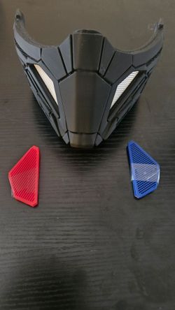 3D Printed Cosplay Half Mask with Interchangeable Vents