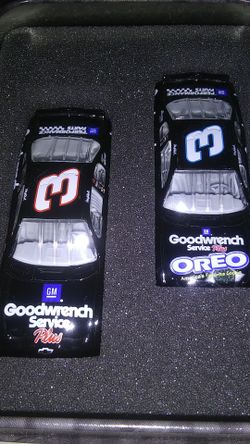 2001 Dale Earnhardt #3 diecast 1:64 scale Oreo & Goodwrench Chevrolet in their original Tin