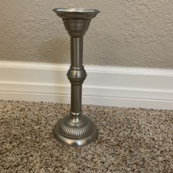 Metal candleholder