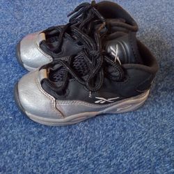 Allen Iversons Size 8! Unisex