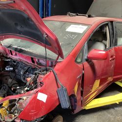 Parting Out 2008 Toyota Prius