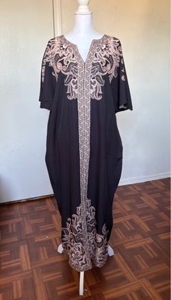 SHEIN women’s black caftan dress size 3X