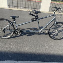 TREK T900 TANDEM BIKE(!!!EXCELLENT CONDITION) 2 SEATER BIKE