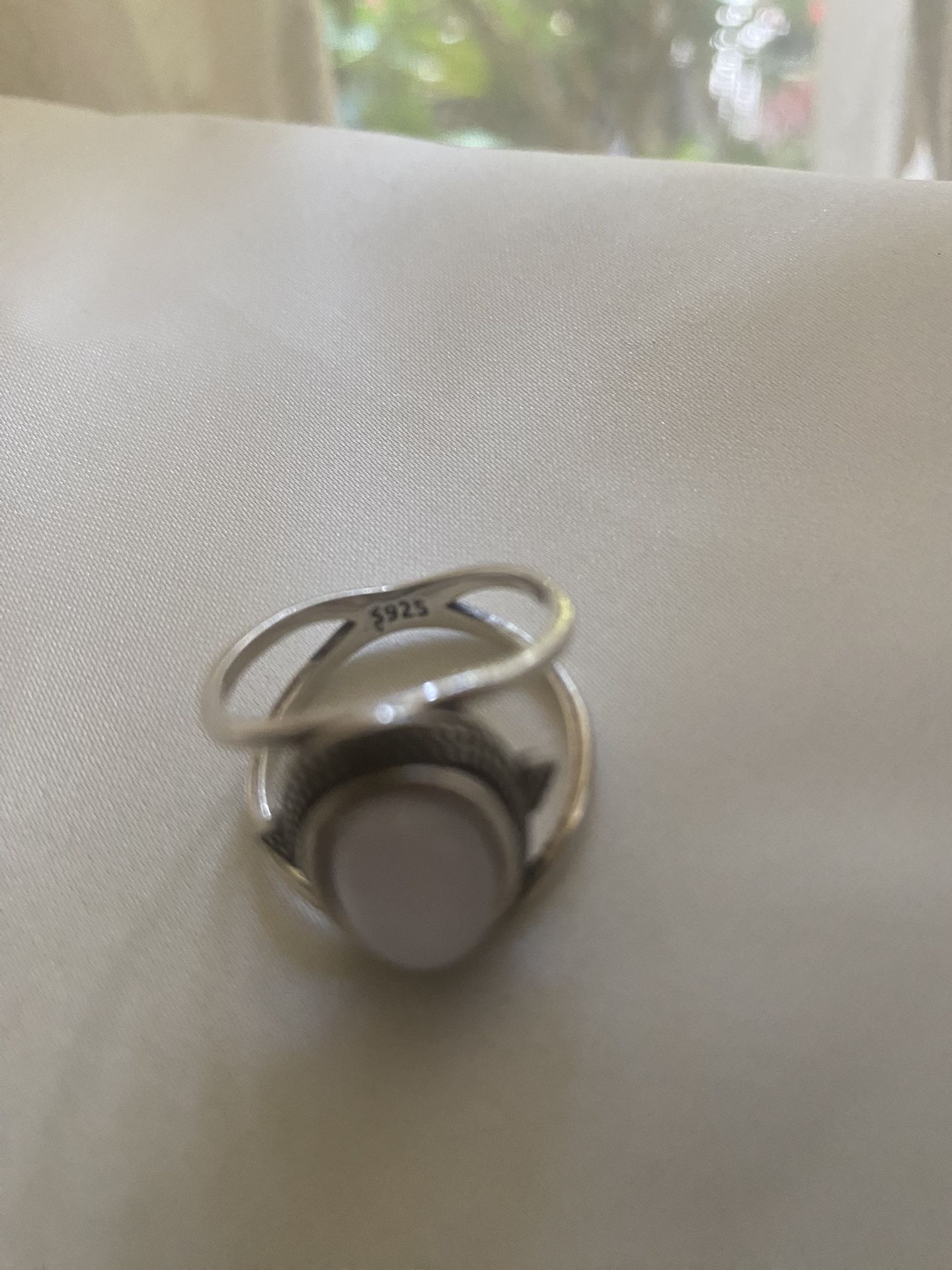 925 Sterling Silver Natural Rose Quartz Size8.