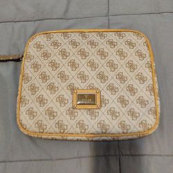 CLUTCH BAG
