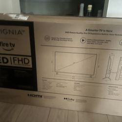 40” Insignia Tv 