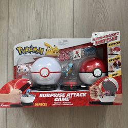 Pokemon Surprise Attack Game Toy Squirtle vs Jigglypuff Premier Pokémon Balls