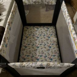 Graco pack N play 