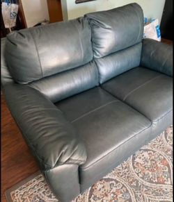 Abbyson Top Grain Leather Loveseat Navy Blue