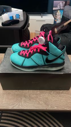 Lebron 8 QS south beach size 10