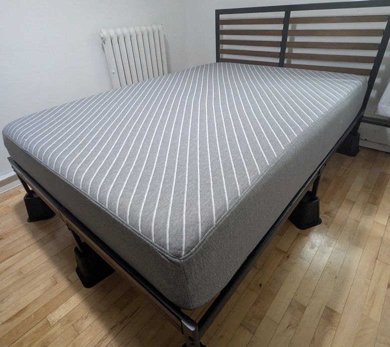 Full-Size Bed Set – Zinus Bed Frame + Siena Mattress – Gently Used