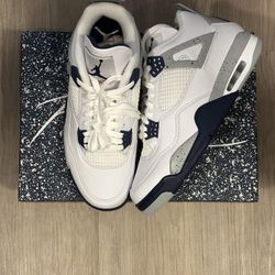 Nike Jordan 4 Retro Midnight Navy