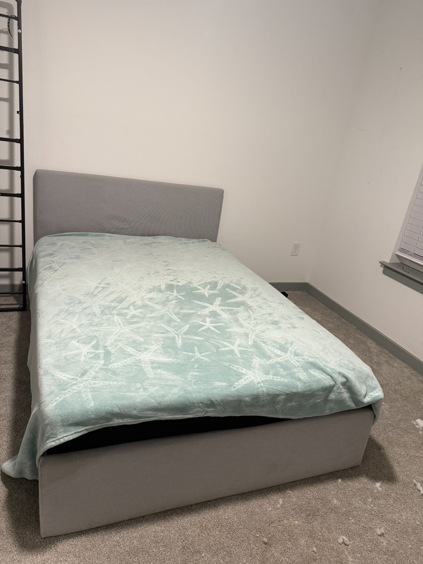 Full size Mattress With bed frame Included