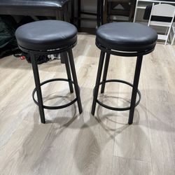 Metal Swivel Barstools 