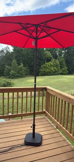 Patio umbrella + Weighted Base