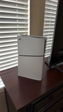 Sony PlayStation 5 Slim Console (Disc version)