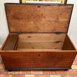 Grain Painted Early 1800’s Trunk