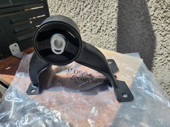 Motor mount 2015 dogde grand caravan