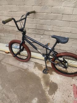 Mongoose bmx