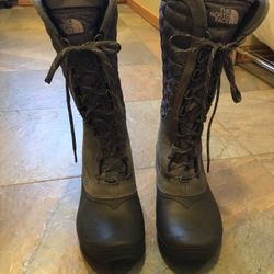 Women’s North Face Tall Winter Boots