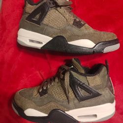 Air Jordan 4 Retro SE Craft Medium Olive 