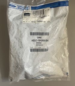 Genuine Ford Part AE5Z-15K868-BA Wire Assembly - Jumper 2010-2012 Ford AE5Z15K868BA