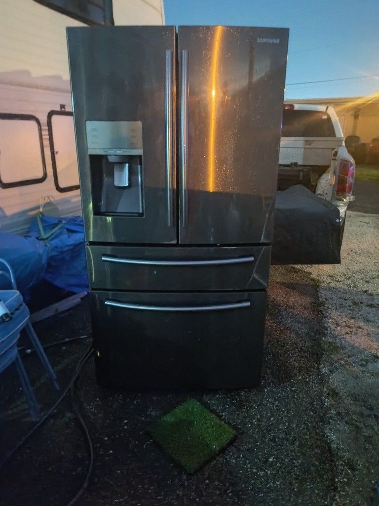 Samsung Refrigerator