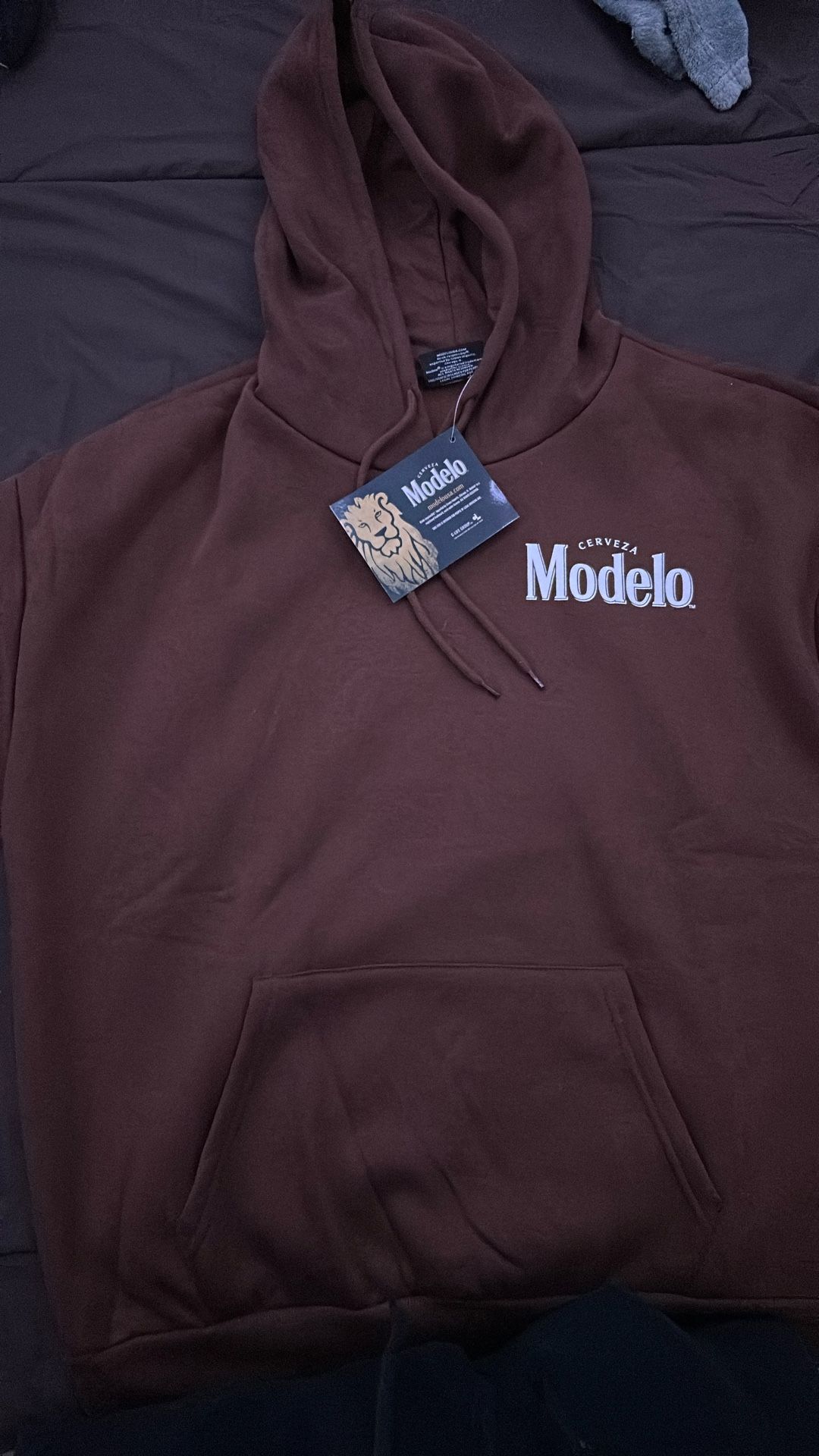 New Modelo Hoodie, Size medium, Local Pickup!