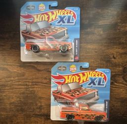 Hot Wheels 2 XL 2026 Chevy Silverado Metal Pickup Truck Flames Orange/Black