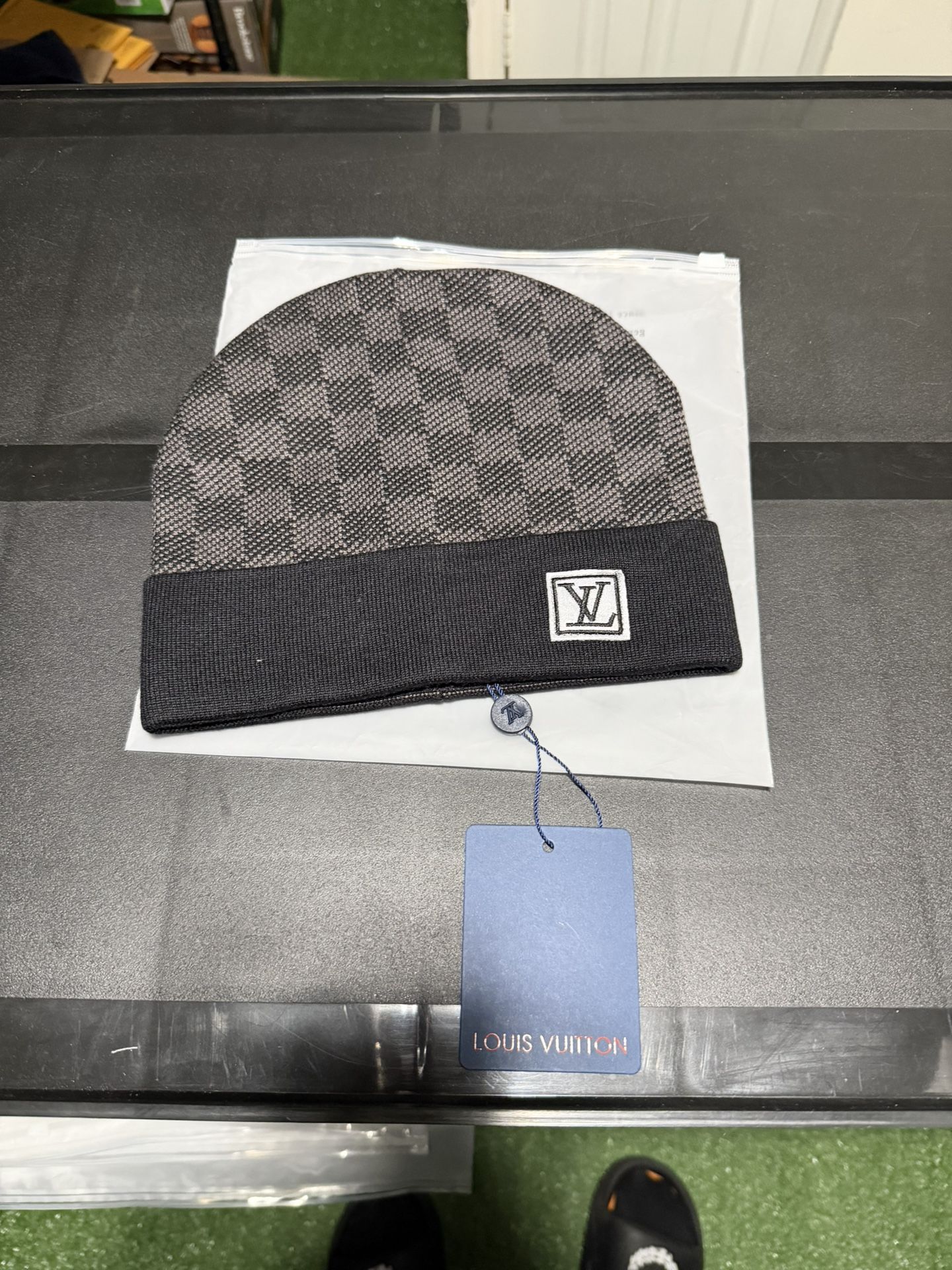 Damier Beanie – Black/Grey (New)
